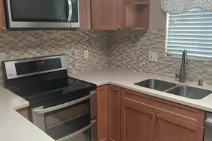 3147 Camino Crest Dr, Oceanside, CA 92056 - Photo 2