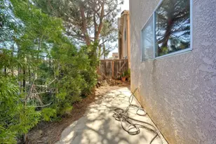 32033 Arlington Cir, Bonsall, CA 92003 - Photo 24