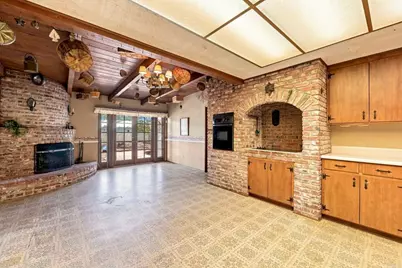 1045 Warmlands Avenue, Vista, CA 92084 - Photo 8