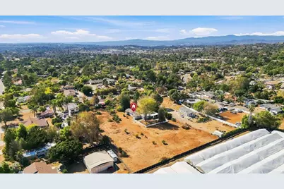 1045 Warmlands Avenue, Vista, CA 92084 - Photo 42
