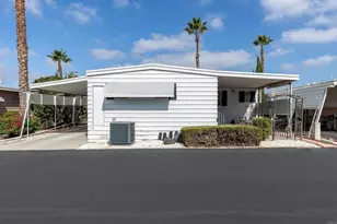 718 Sycamore Ave, Vista, CA 92083 - Photo 2