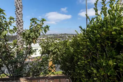 718 Sycamore  Ave #202, Vista, CA 92083 - Photo 28