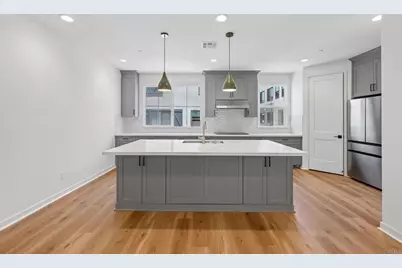 4949 Thistle Way, Carlsbad, CA 92008 - Photo 2