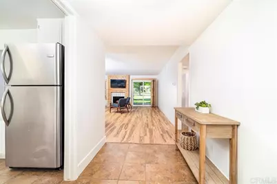 4129 Cyprus Island Court, Fallbrook, CA 92028 - Photo 6