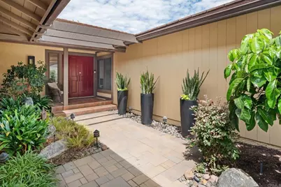 2521 Ardath Court, La Jolla, CA 92037 - Photo 2