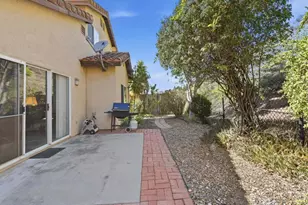 1832 Loreto, Escondido, CA 92027 - Photo 24