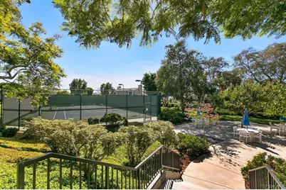 7409 Linden, Carlsbad, CA 92011 - Photo 38