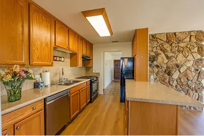 3159 Blackwell Drive, Vista, CA 92084 - Photo 6