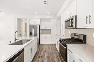 1515 Wingwood Ln, Vista, CA 92083 - Photo 6