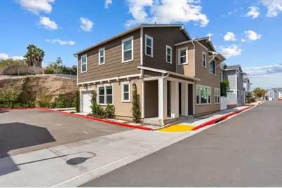 1515 Wingwood Lane, Vista, CA 92083 - Photo 2