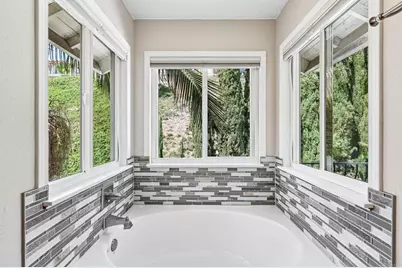 10168 Diamond Head Court, Spring Valley, CA 91977 - Photo 22