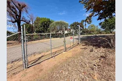 1916 Grey Rabbit Hollow Lane, Fallbrook, CA 92028 - Photo 18