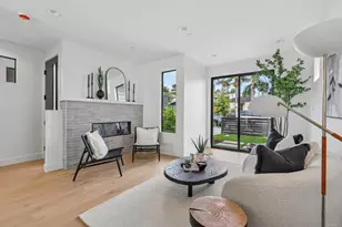 4060 4062 Haines St, San Diego, CA 92109 - Photo 4