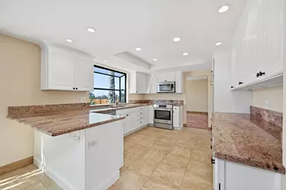 1820 Elevado Road, Vista, CA 92084 - Photo 12