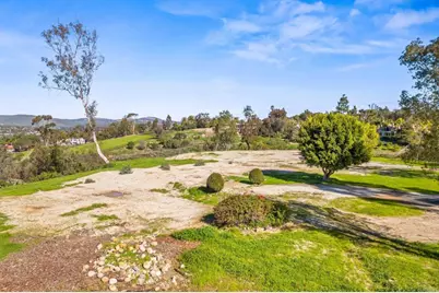 18065 Avenida Alondra, Rancho Santa Fe, CA 92067 - Photo 10