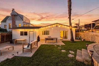 55 E E Street, Encinitas, CA 92024 - Photo 2