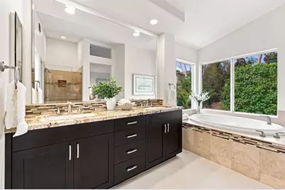 7016 Wildrose, Carlsbad, CA 92011 - Photo 32