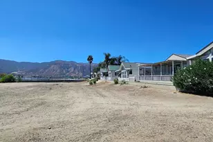 32000 Riverside Dr, Lake Elsinore, CA 92530 - Photo 18