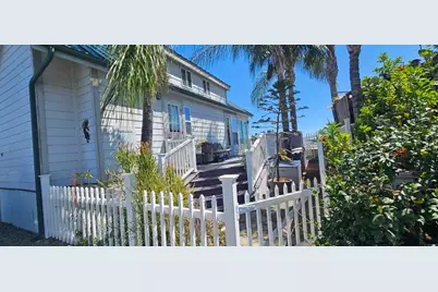 32000 Riverside Drive #J5, Lake Elsinore, CA 92530 - Photo 2