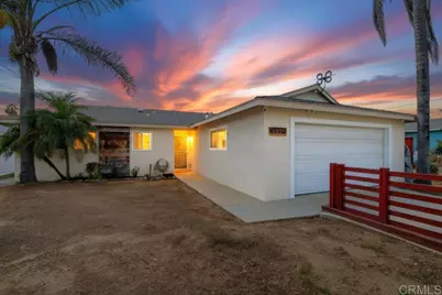 4925 Siesta Drive, Oceanside, CA 92057 - Photo 1