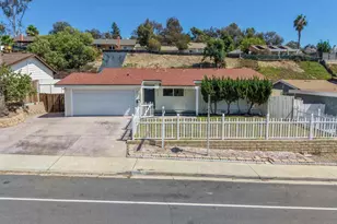 13553 Carriage Rd, Poway, CA 92064 - Photo 2