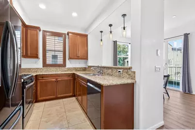 1830 Crimson Court #11, Chula Vista, CA 91913 - Photo 4