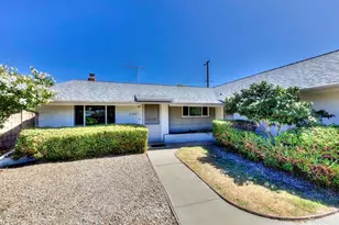 2228 Maple St, Costa Mesa, CA 92627 - Photo 1