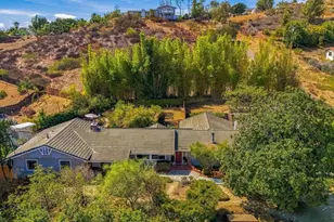919 Valley Dr, Vista, CA 92084 - Photo 2