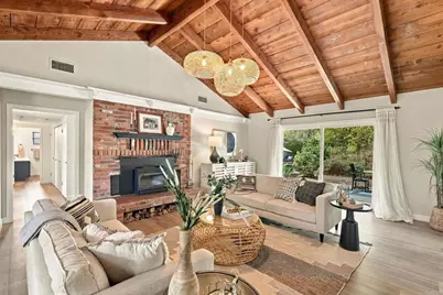 919 Valley Dr, Vista, CA 92084 - Photo 22