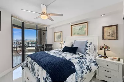 500 W Harbor Drive #1108, San Diego, CA 92101 - Photo 20
