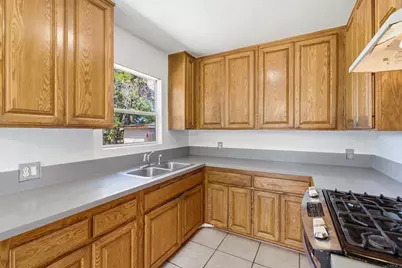 1213 S Citrus, Escondido, CA 92027 - Photo 8