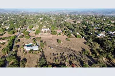 1701 Acacia Lane, Fallbrook, CA 92028 - Photo 42