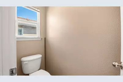 38977 Lone Cir, Murrieta, CA 92563 - Photo 30