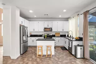 38977 Lone Cir, Murrieta, CA 92563 - Photo 14