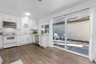 8781 Hillery Dr, San Diego, CA 92126 - Photo 14