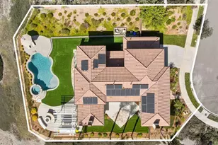 6951 Amber Ln, Carlsbad, CA 92009 - Photo 8