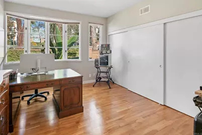 9606 Claiborne Square, La Jolla, CA 92037 - Photo 34