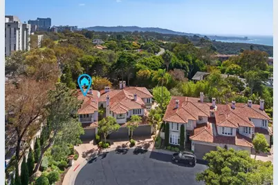 9606 Claiborne Square, La Jolla, CA 92037 - Photo 2