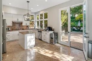 9606 Claiborne Square, La Jolla, CA 92037 - Photo 14