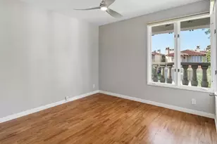 9606 Claiborne Square, La Jolla, CA 92037 - Photo 38