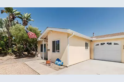 219 Gloxina Street, Encinitas, CA 92024 - Photo 2
