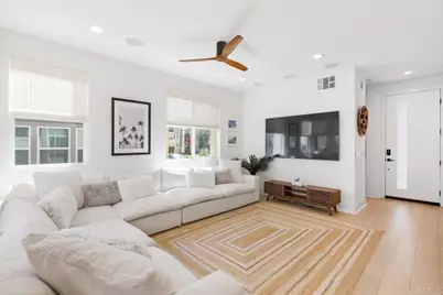 10601 Senua Court, San Diego, CA 92126 - Photo 6