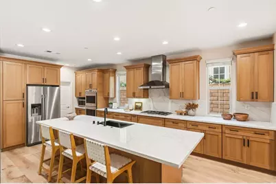 13572 Tierra Vista Circle, San Diego, CA 92130 - Photo 6