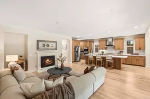 13572 Tierra Vista Cir, San Diego, CA 92130 - Photo 10