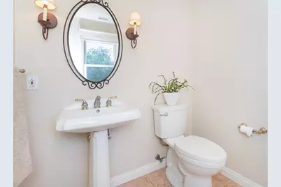 26285 Calle De Encinas, Valley Center, CA 92082 - Photo 10