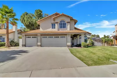 41855 Shorewood Ct, Temecula, CA 92591 - Photo 2