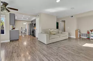 41855 Shorewood Ct, Temecula, CA 92591 - Photo 10