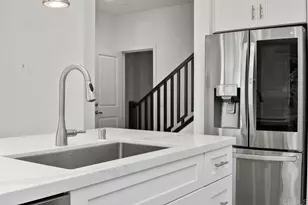 3131 Asto Pl, Carlsbad, CA 92010 - Photo 14