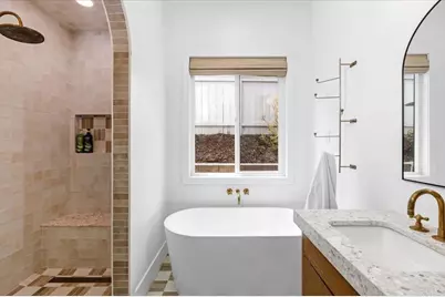 1258 Mariposa Road, Carlsbad, CA 92011 - Photo 16