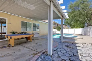 24493 Corte Rojelio, Murrieta, CA 92562 - Photo 34